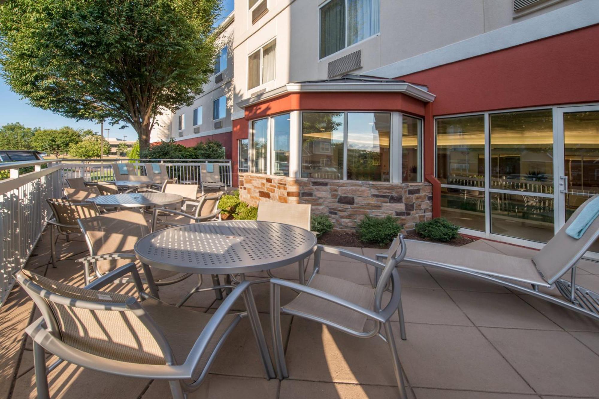 Fairfield Inn & Suites By Marriott Frederick Eksteriør bilde