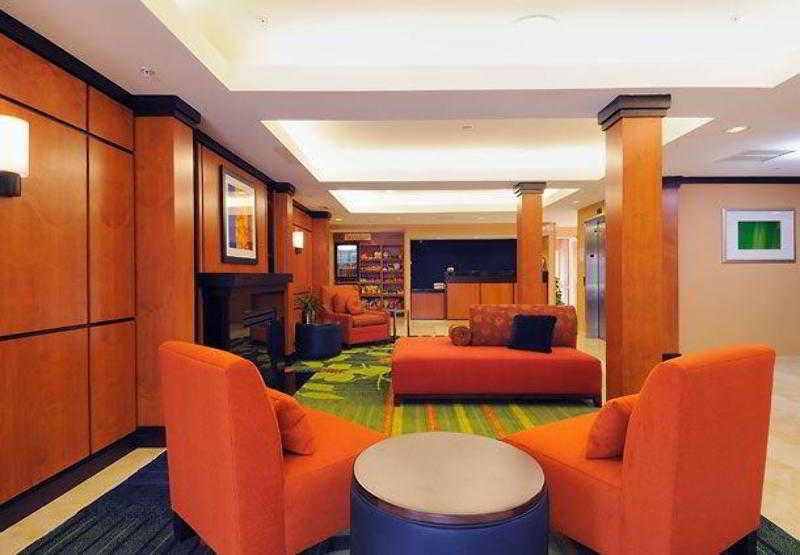 Fairfield Inn & Suites By Marriott Frederick Interiør bilde