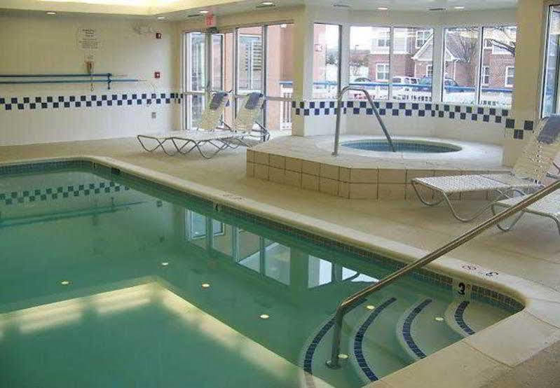Fairfield Inn & Suites By Marriott Frederick Eksteriør bilde